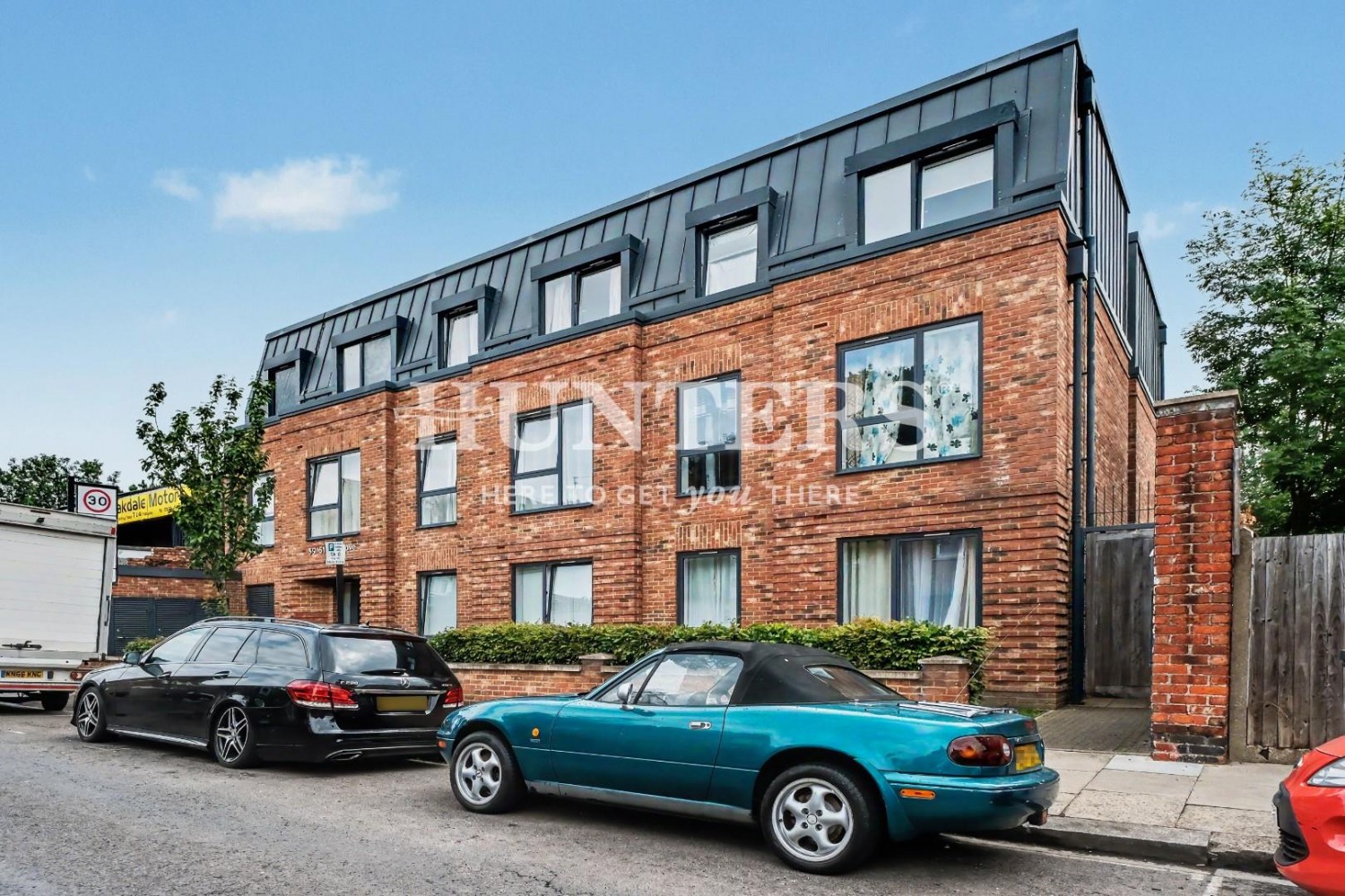 Oak Grove, Cricklewood, London, NW2