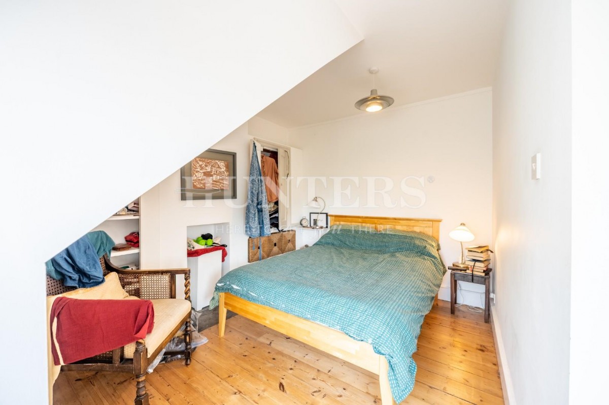 East Bank, London, N16