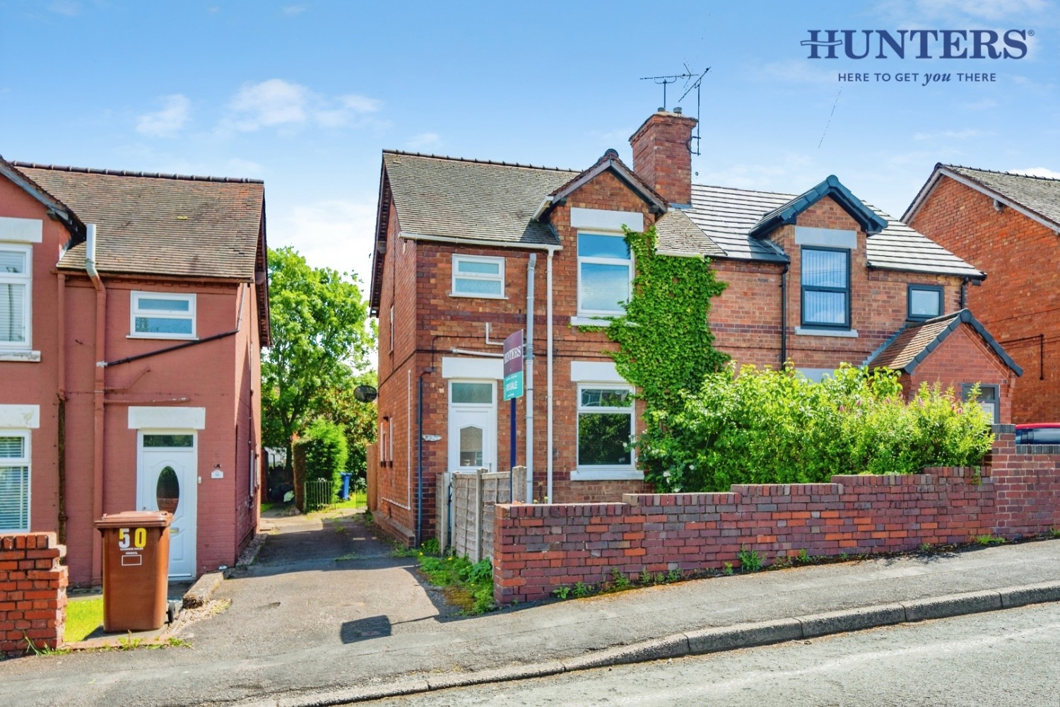 3 bedroom House for sale in Green Lane Rugeley WS15 2AP