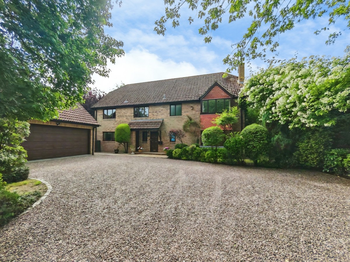 Ashdale Park, Finchampstead, Wokingham