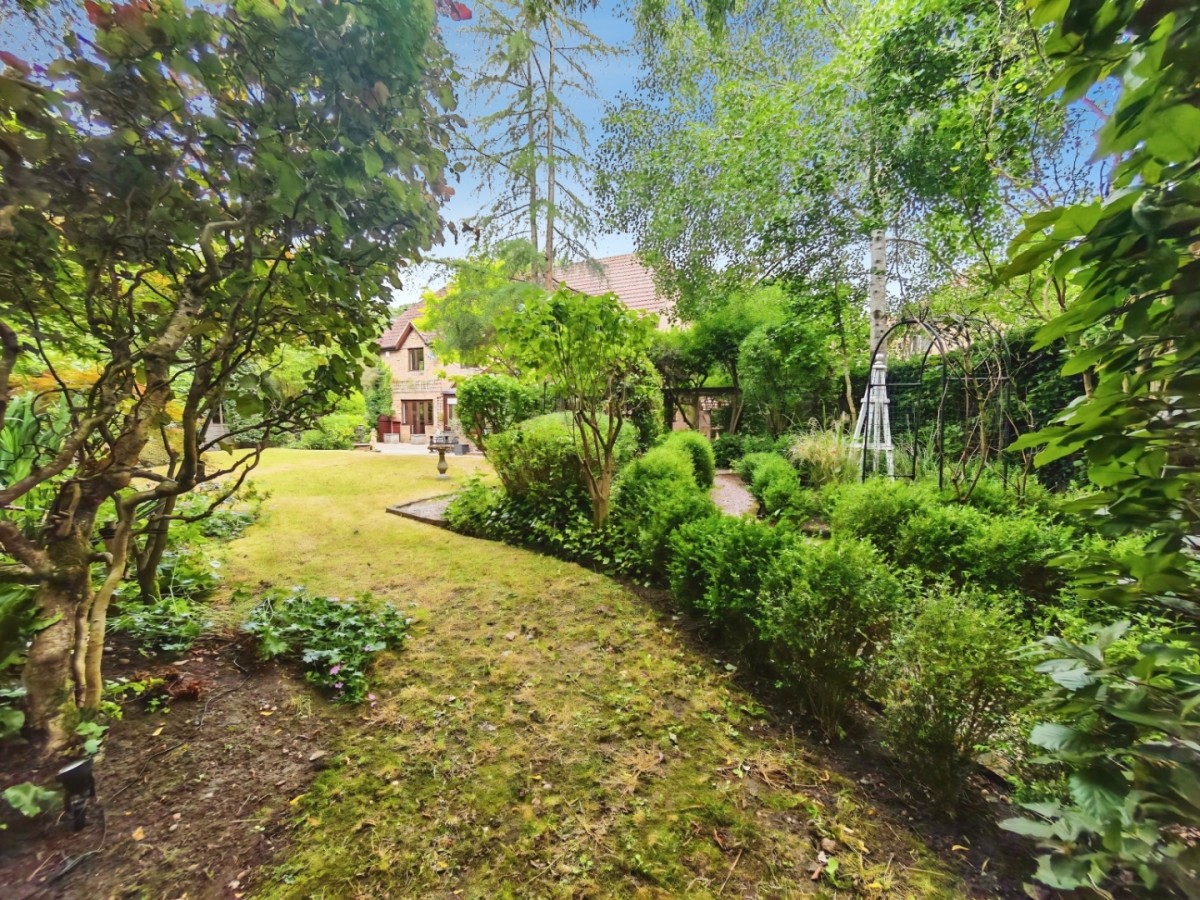 Ashdale Park, Finchampstead, Wokingham