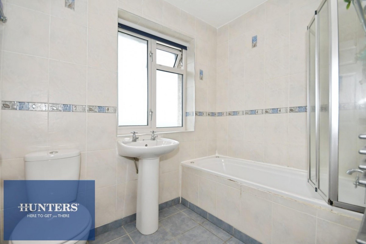 Almond Crescent, Mastin Moor, Chesterfield, S43 3AX