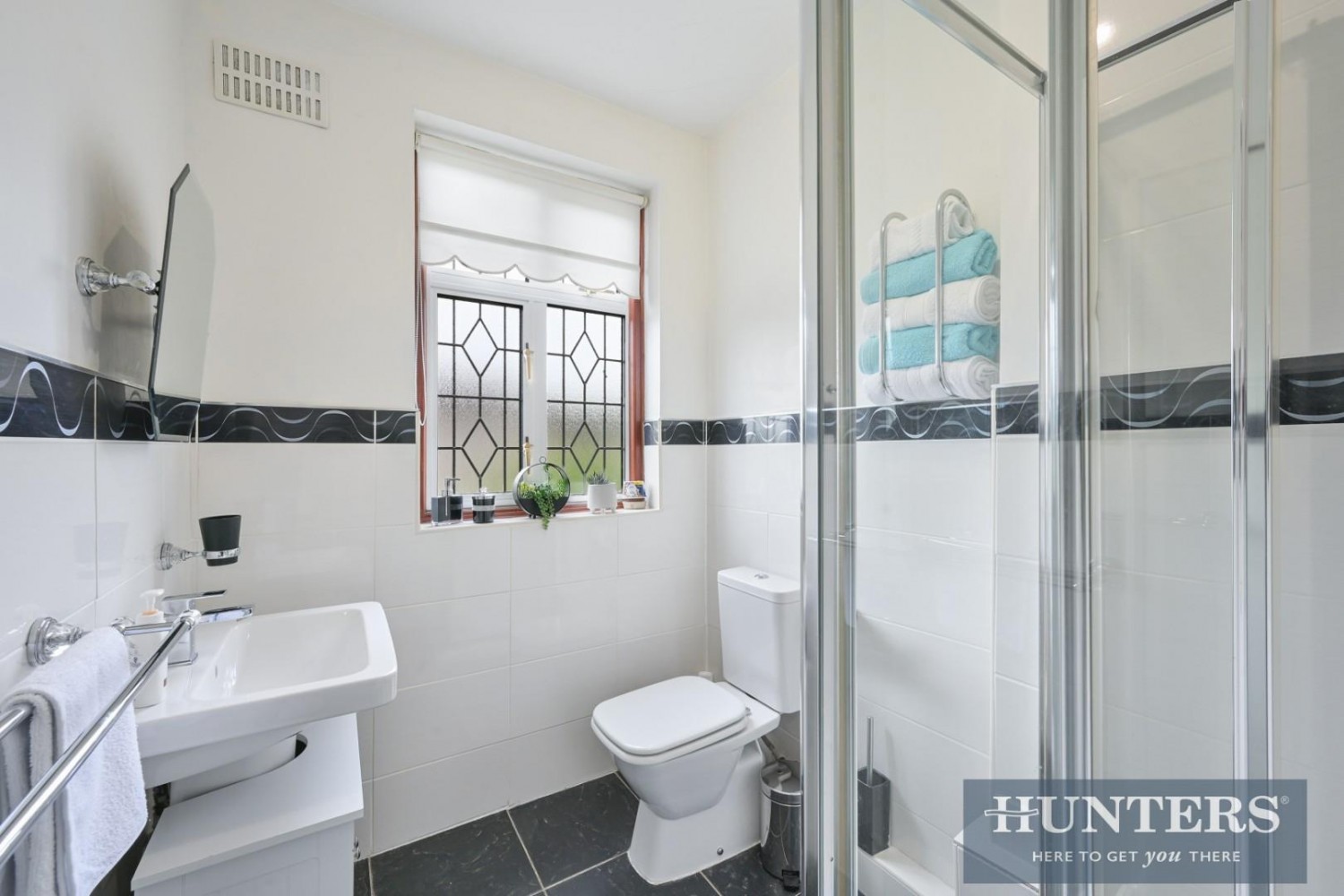 3 bedroom House for sale in Inveresk Gardens, Worcester Park