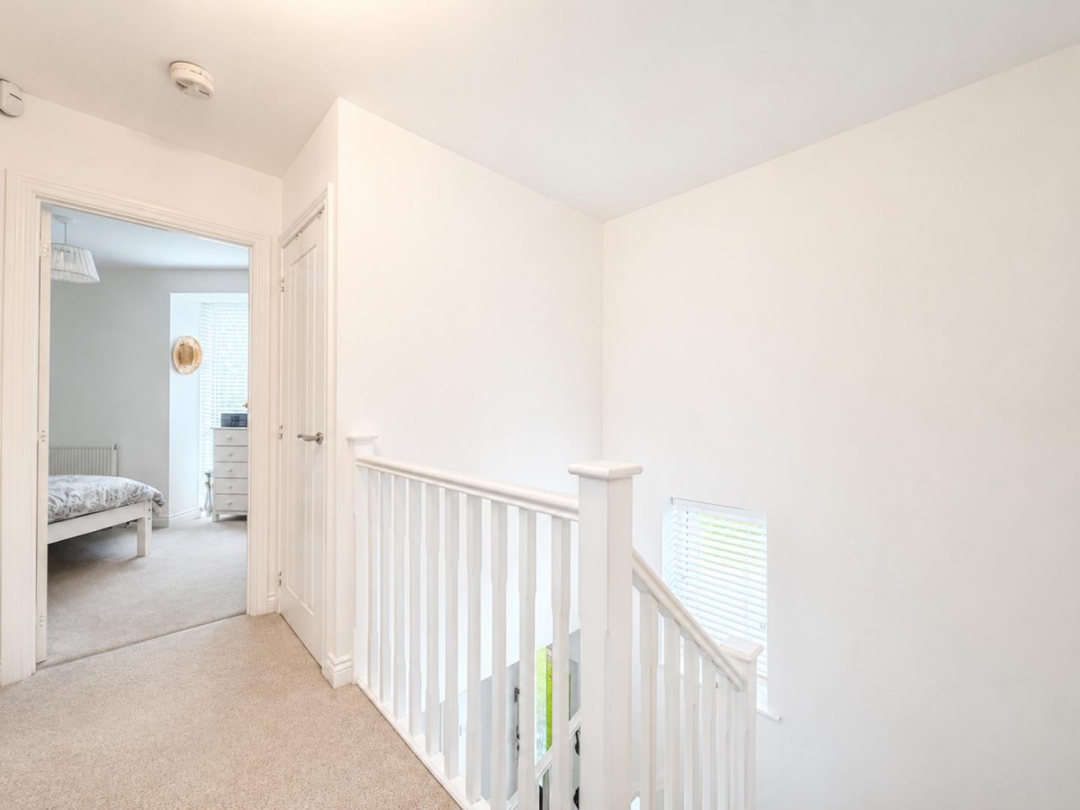 Arthur Maybury Close, Repton Park