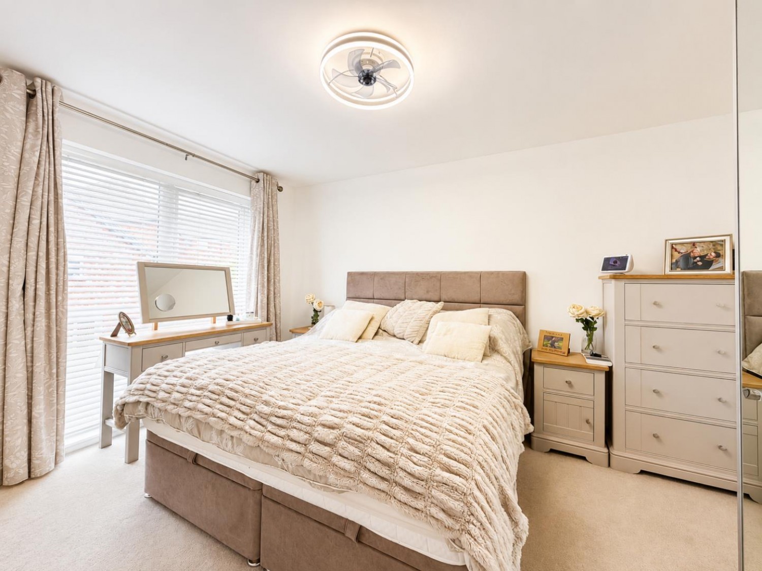 Arthur Maybury Close, Repton Park