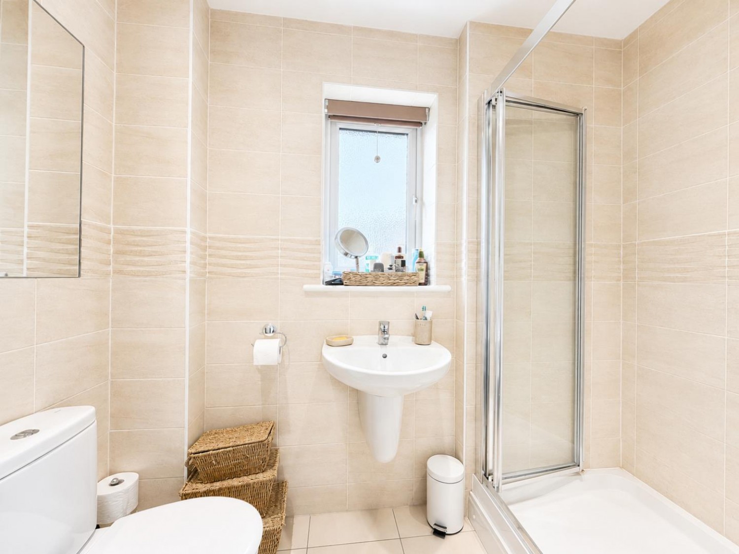 Arthur Maybury Close, Repton Park