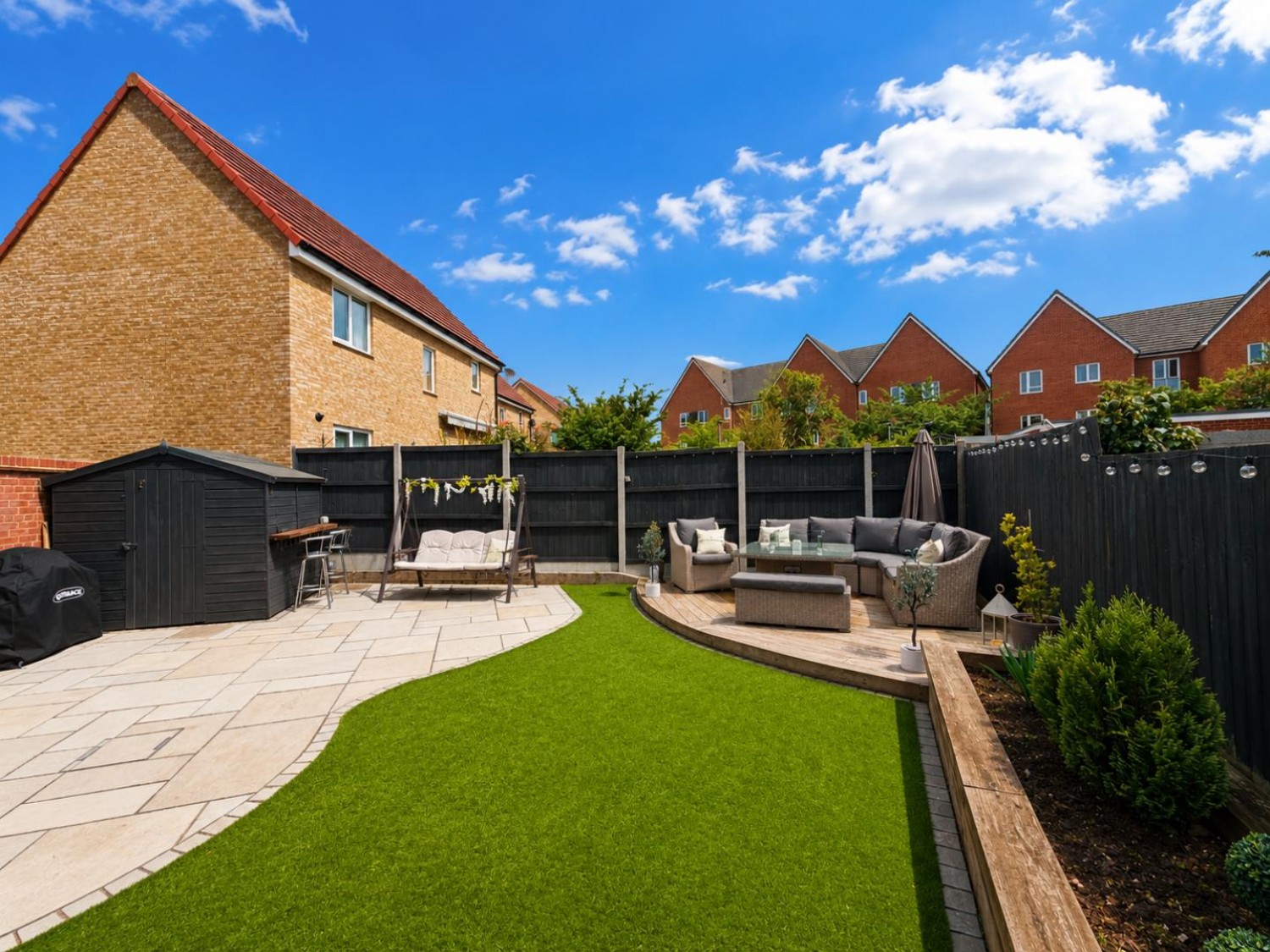 Arthur Maybury Close, Repton Park