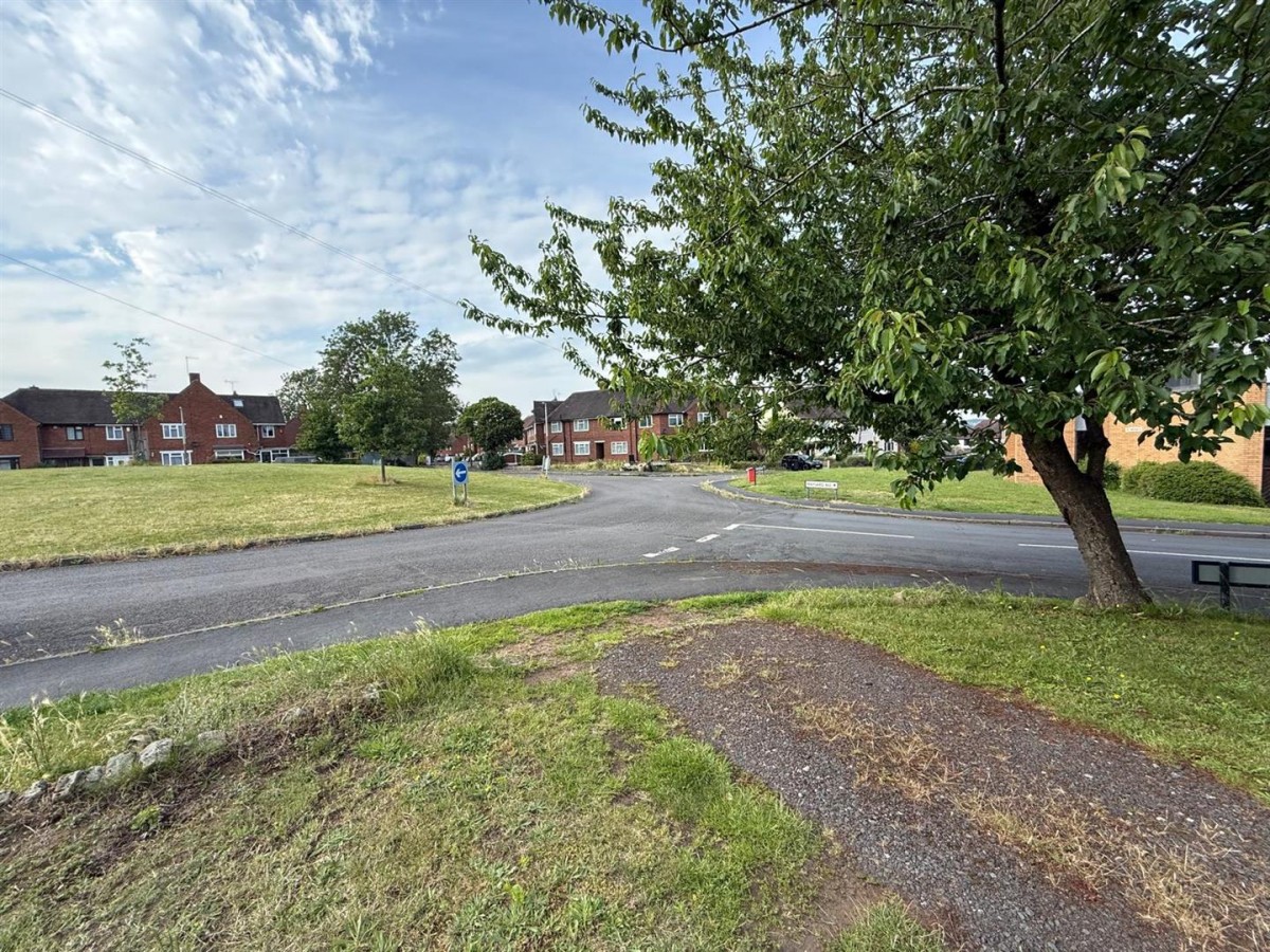 Maynard Avenue, Norton, Stourbridge, DY8 3EE