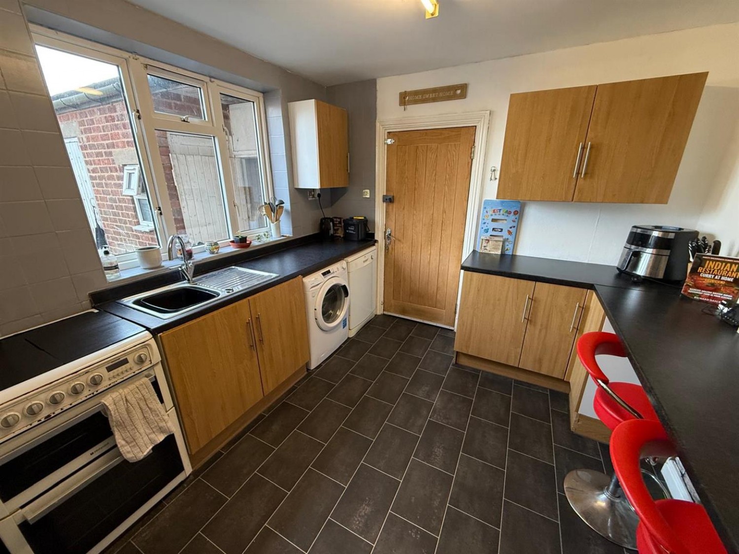 Maynard Avenue, Norton, Stourbridge, DY8 3EE