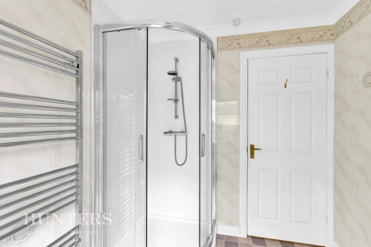 Vineyard Close, Wardle, OL12 9NG