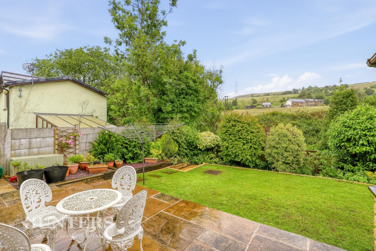 Vineyard Close, Wardle, OL12 9NG