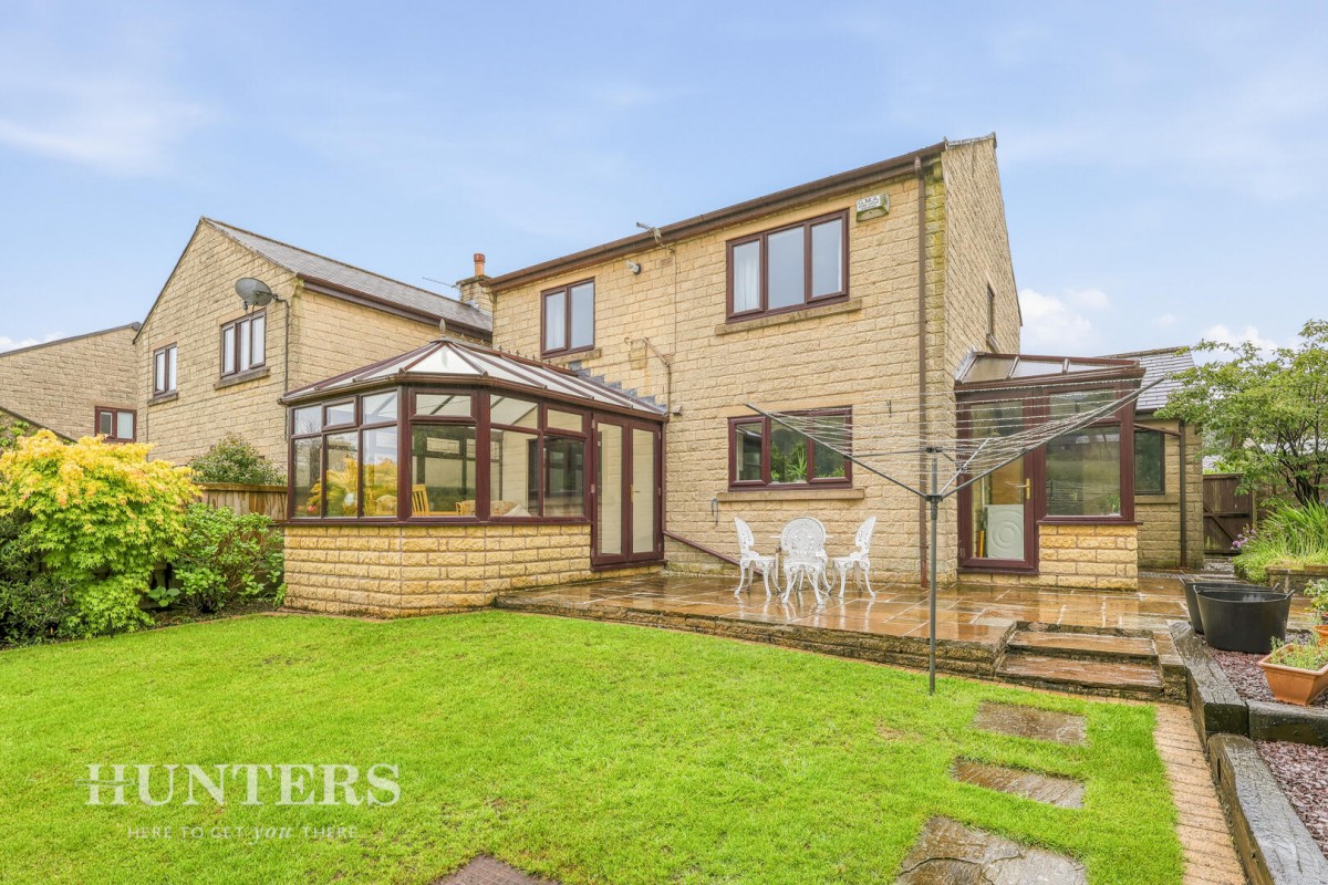 Vineyard Close, Wardle, OL12 9NG