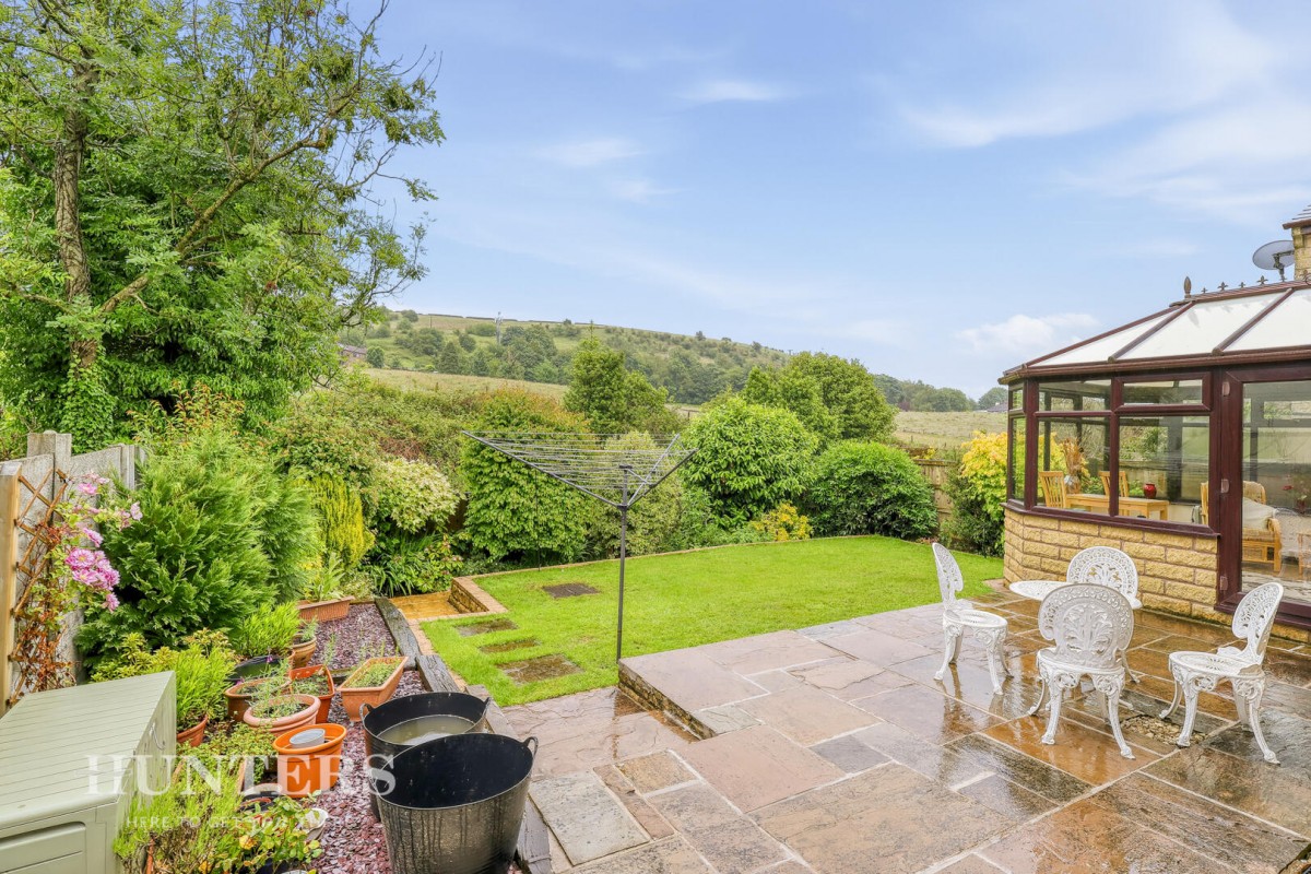 Vineyard Close, Wardle, OL12 9NG