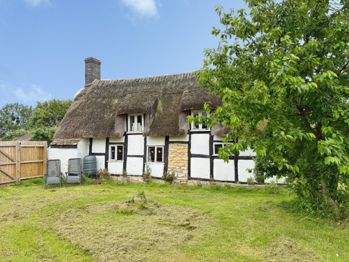 Haresfield, Stonehouse