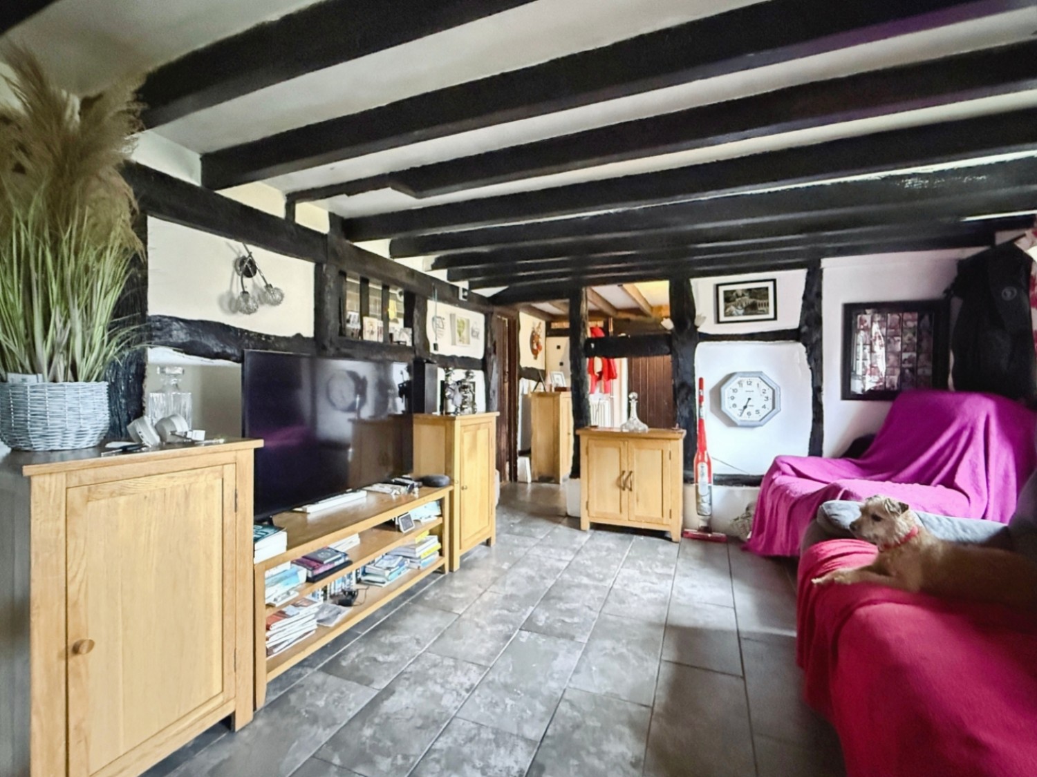 Haresfield, Stonehouse