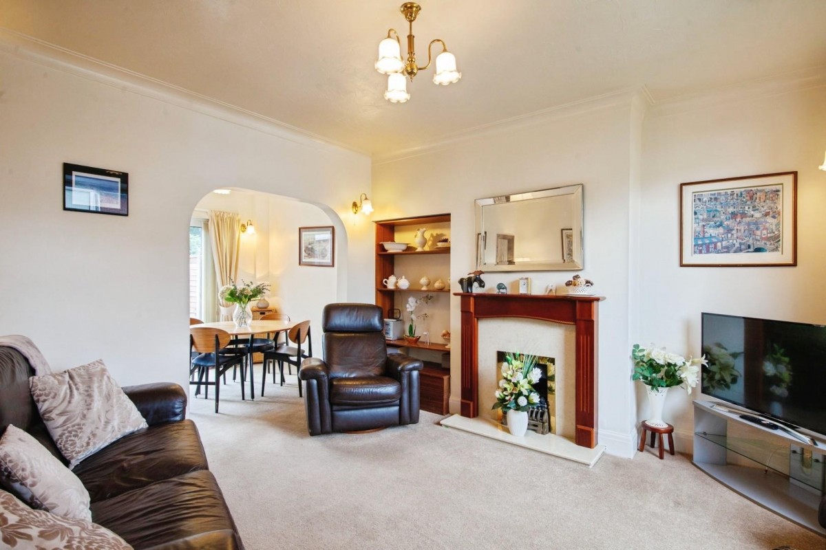 Shenstone Road, Hillsborough, S6