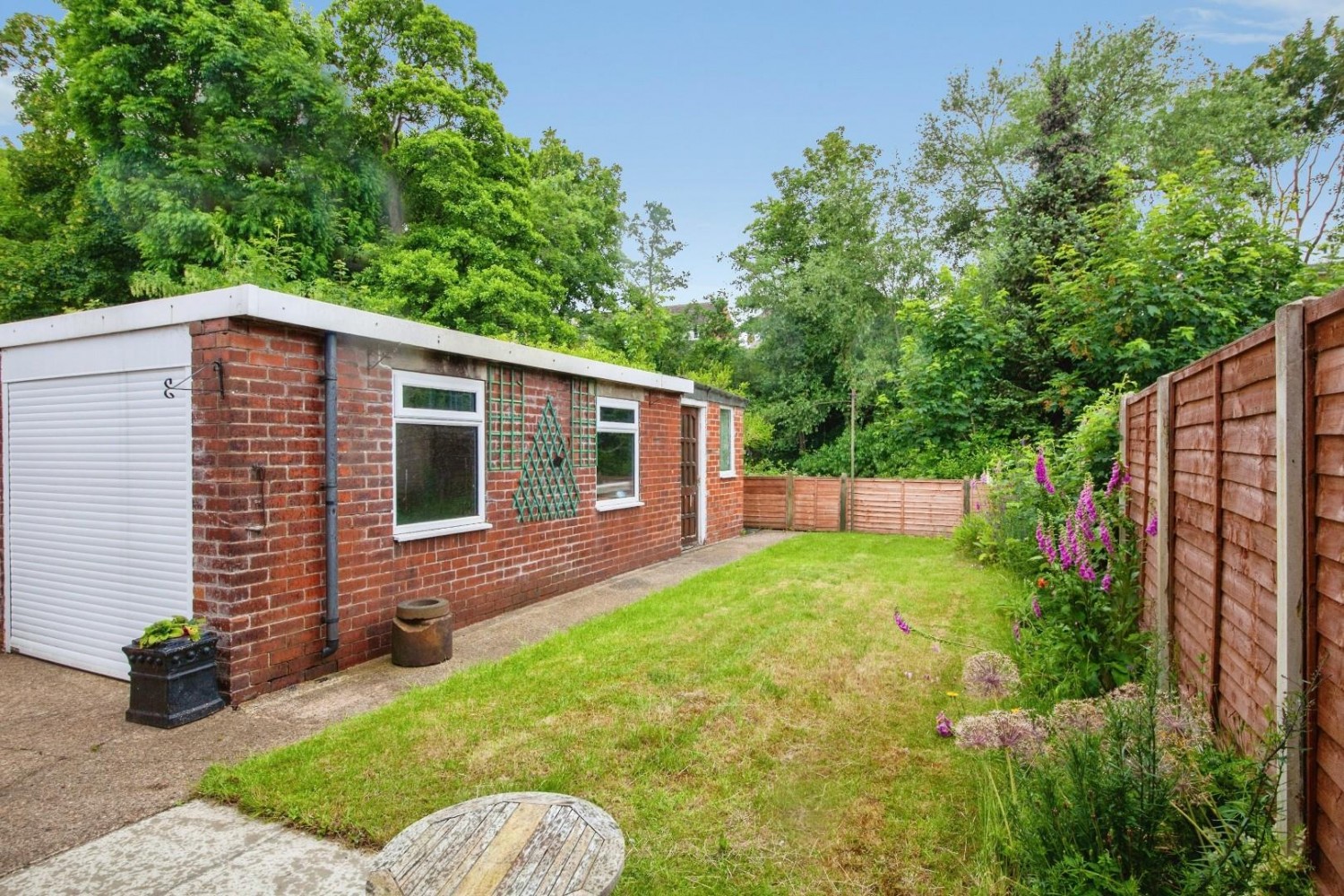 Shenstone Road, Hillsborough, S6