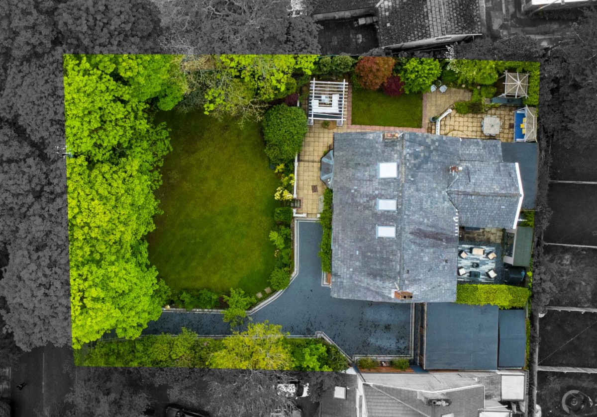 'The Old Vicarage' Hawkshaw Avenue