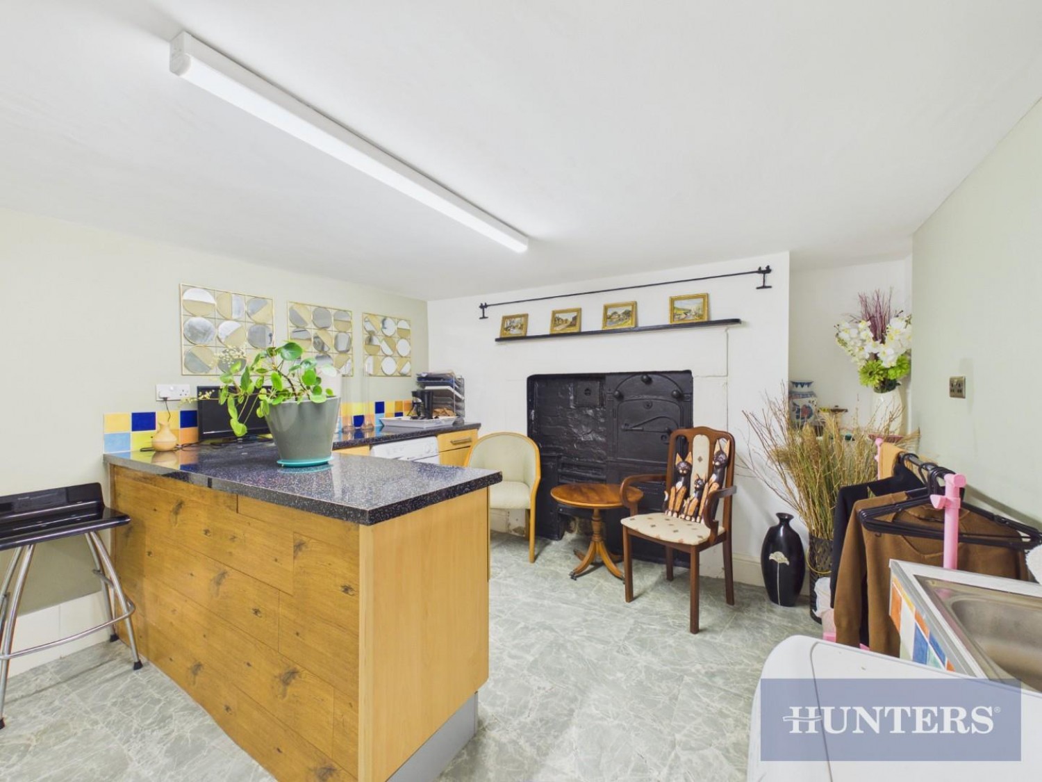 4 bedroom House for sale in Falsgrave Road, Scarborough