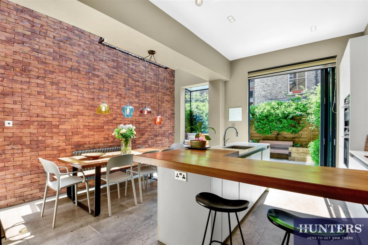 Carysfort Road, London, N16