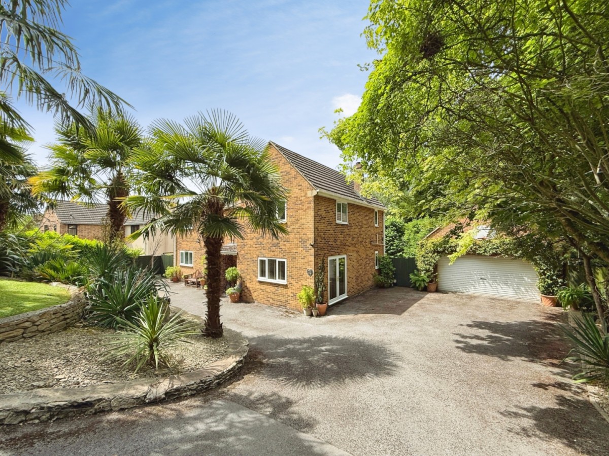 Mill Farm Drive, Stroud