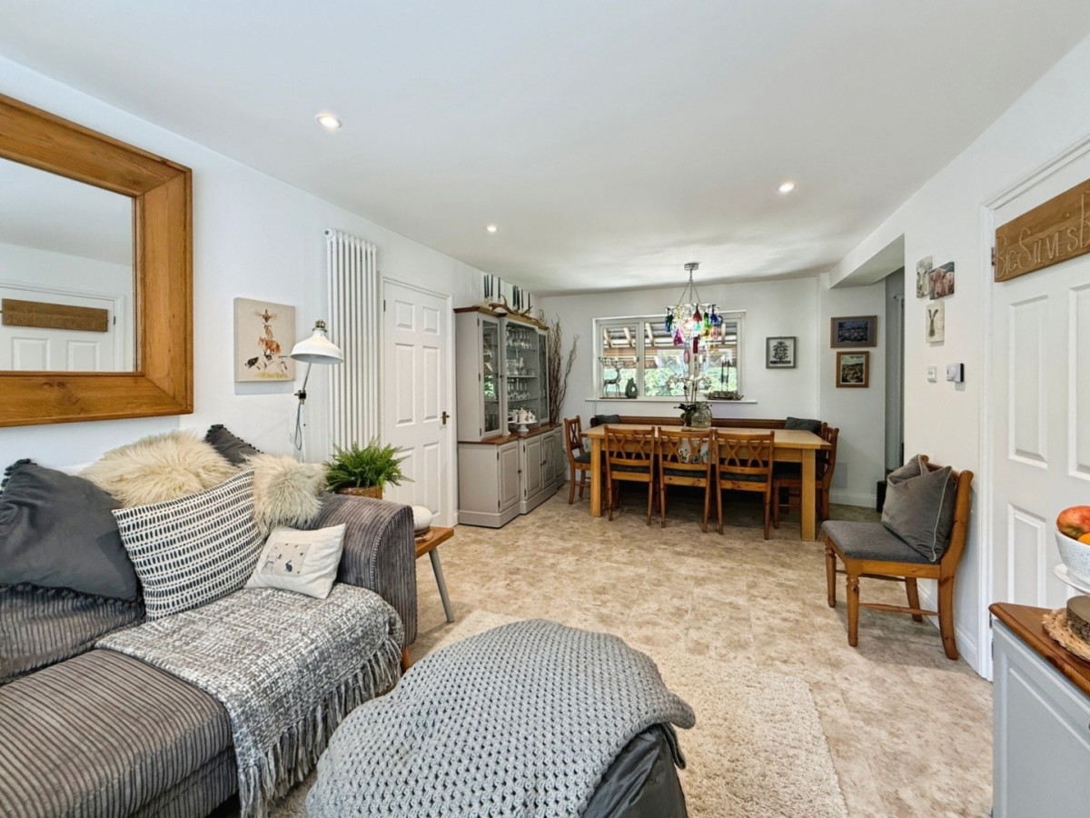 Mill Farm Drive, Stroud