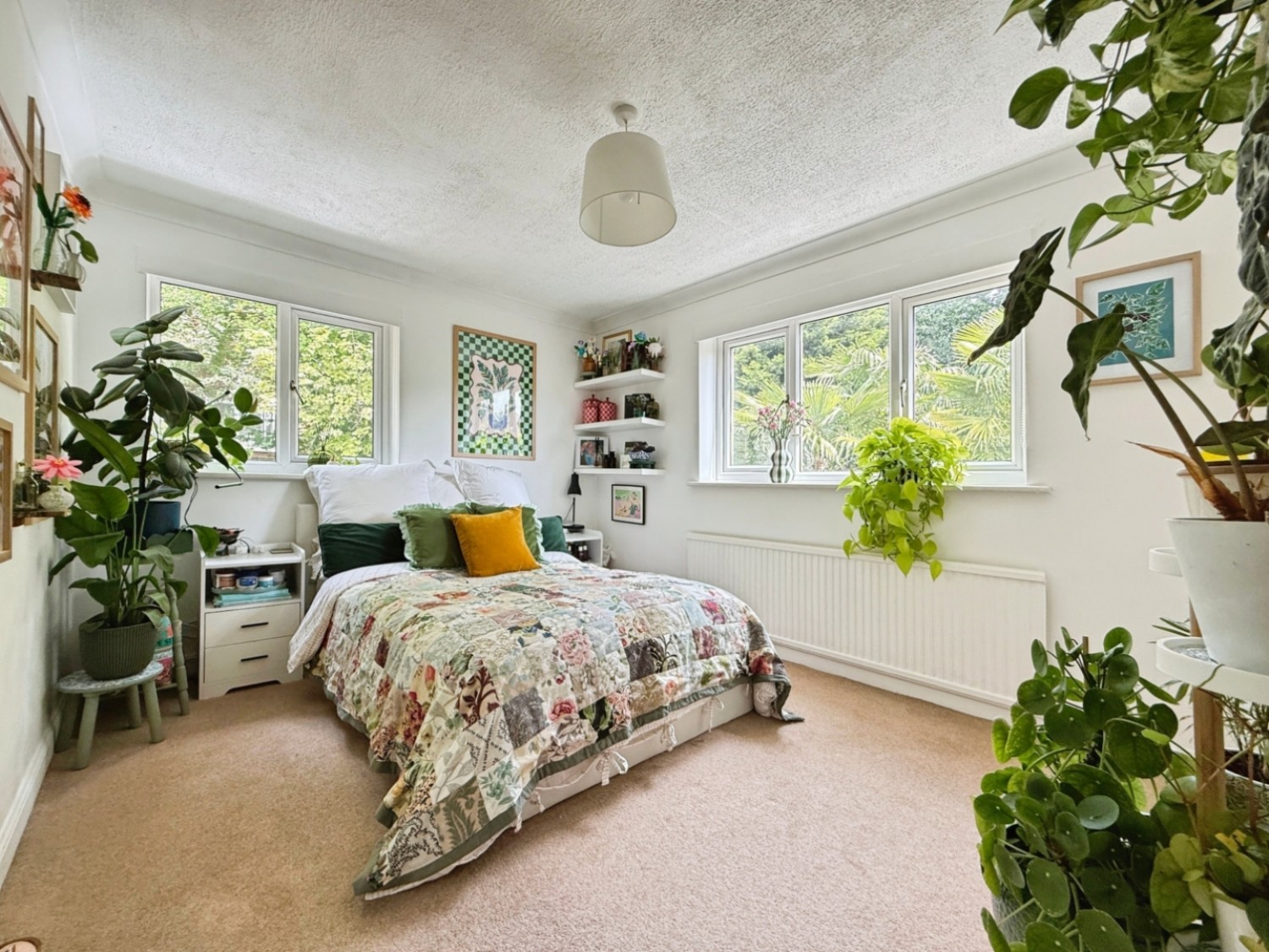 Mill Farm Drive, Stroud
