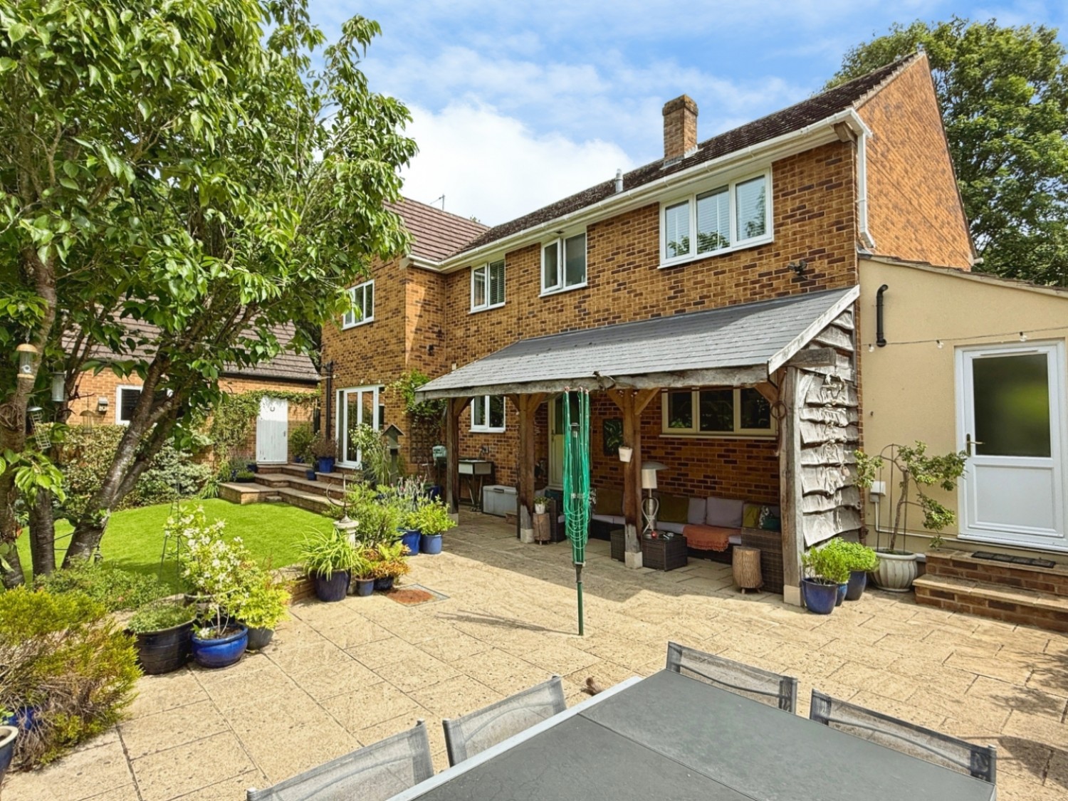Mill Farm Drive, Stroud