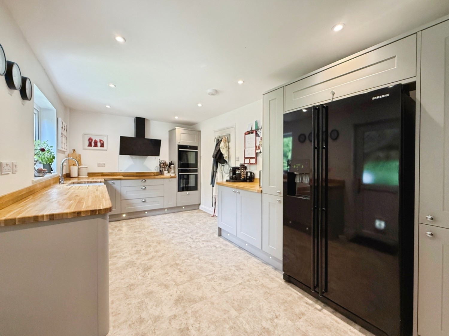 Mill Farm Drive, Stroud