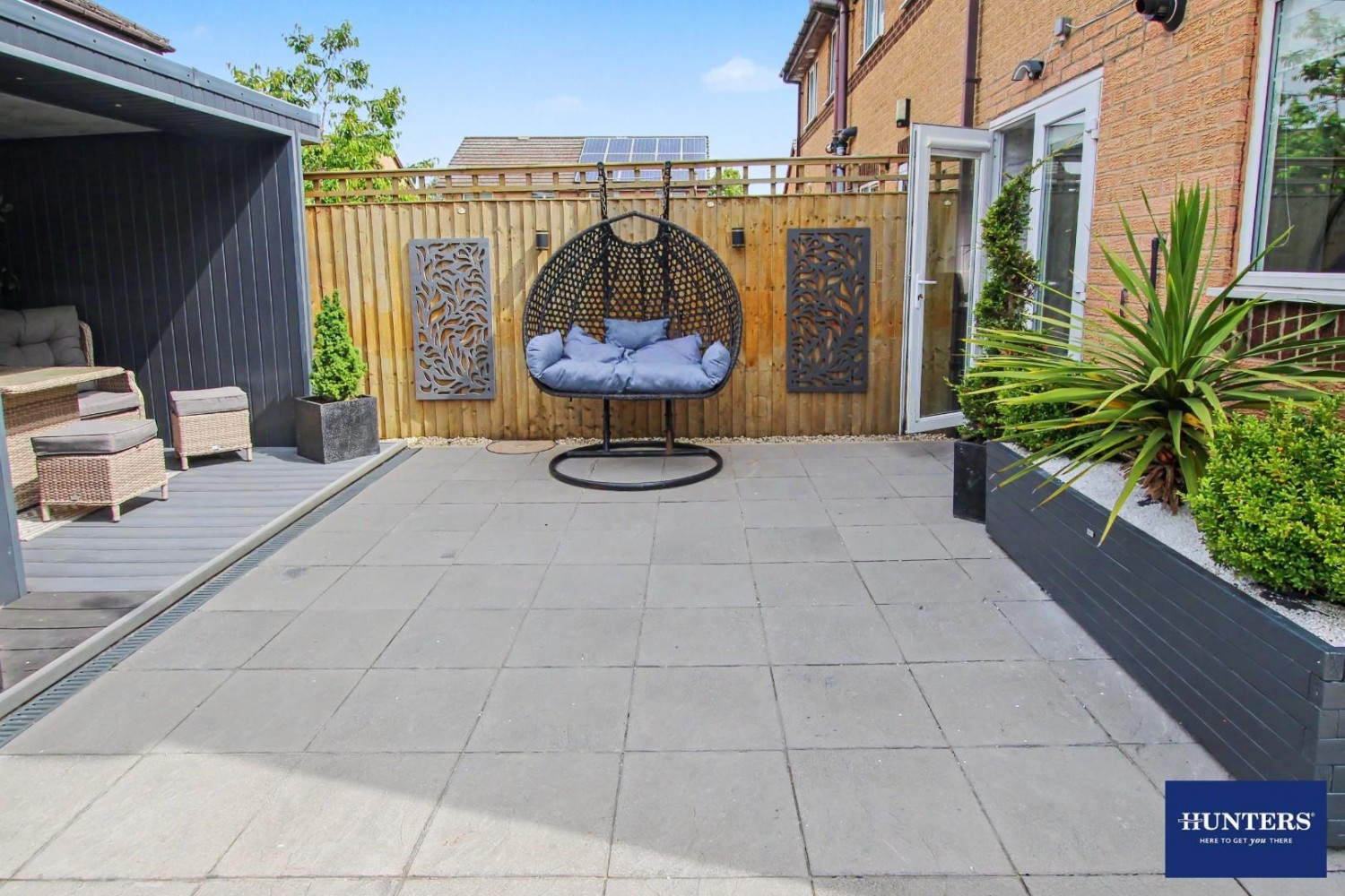 3 bedroom House for sale in Warton Avenue Bradford, BD4 6JG