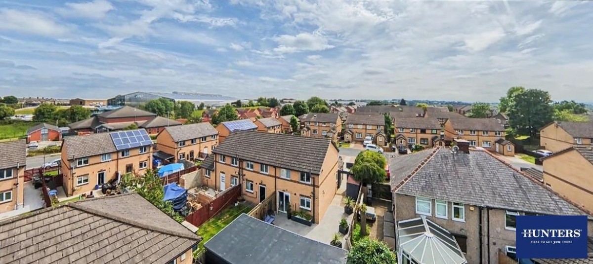 Warton Avenue Bradford, BD4 6JG
