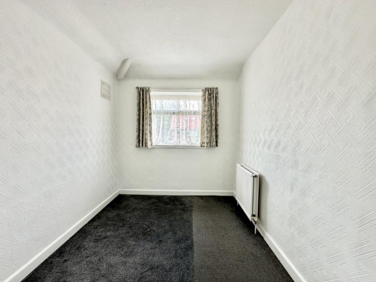 Wentworth Crescent, Hayes, UB3 1NN