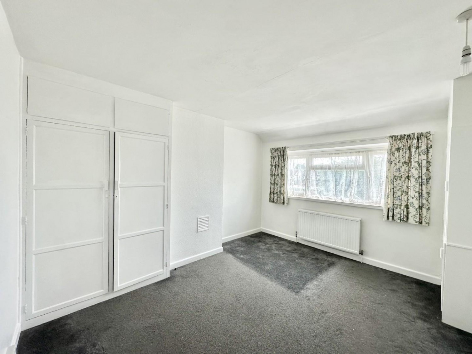 Wentworth Crescent, Hayes, UB3 1NN