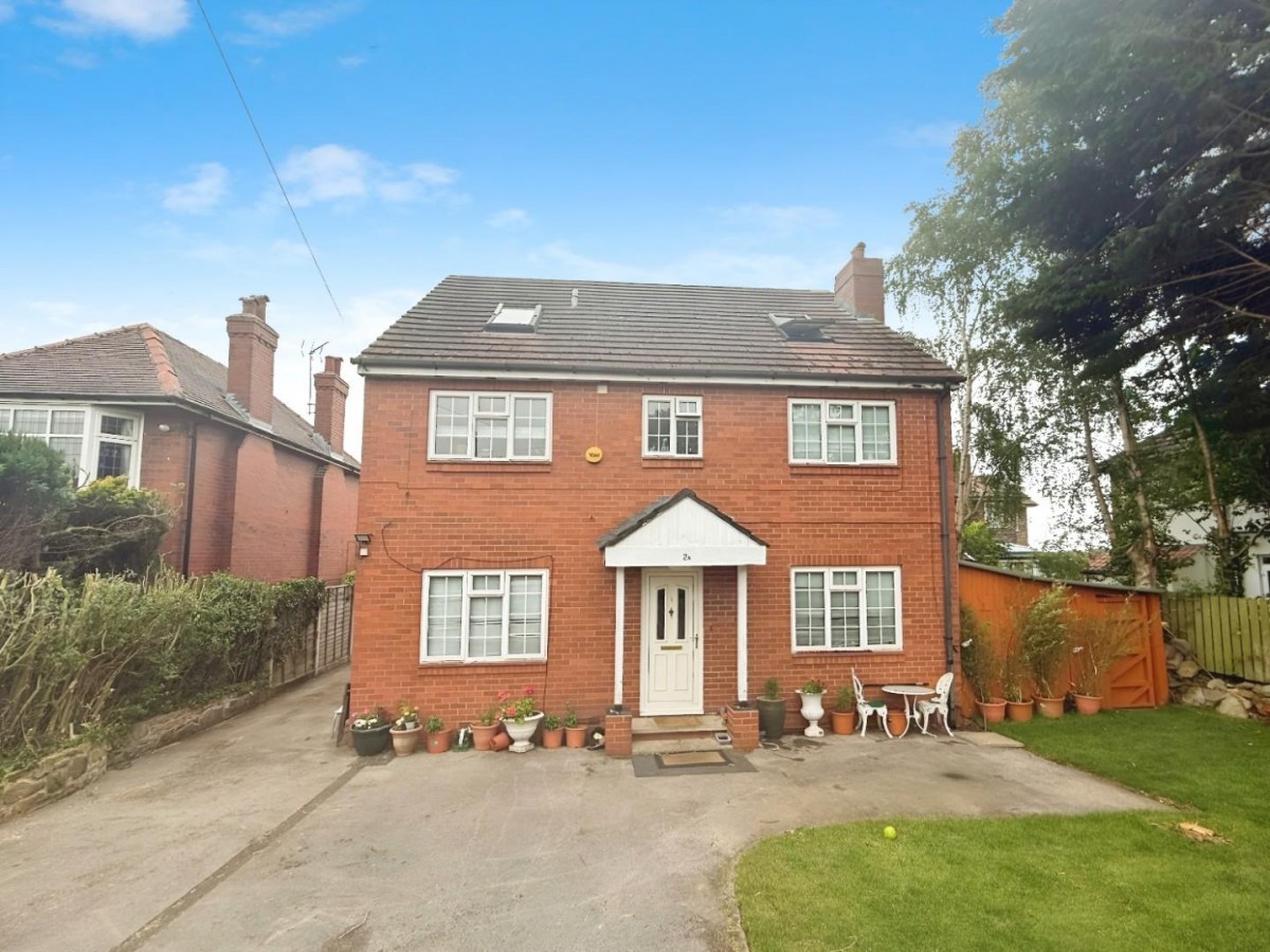 Woodlands Road, Harrogate, HG2 7AY