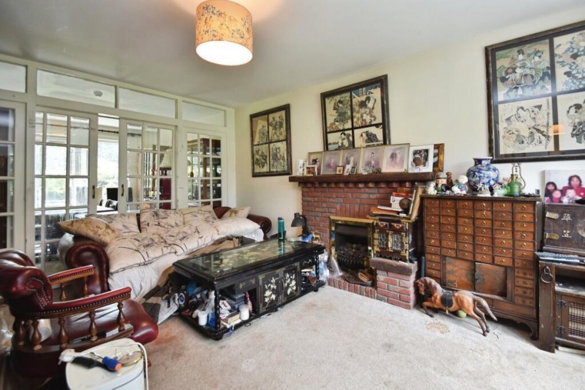 Woodlands Road, Harrogate, HG2 7AY