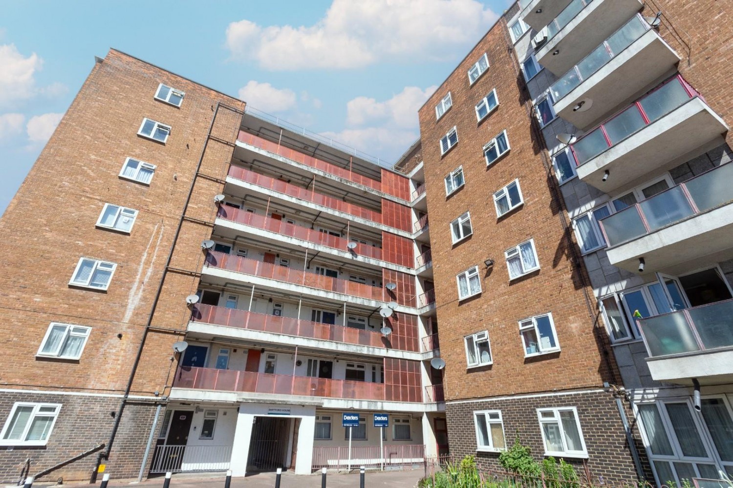 Longfield Estate, London, SE1
