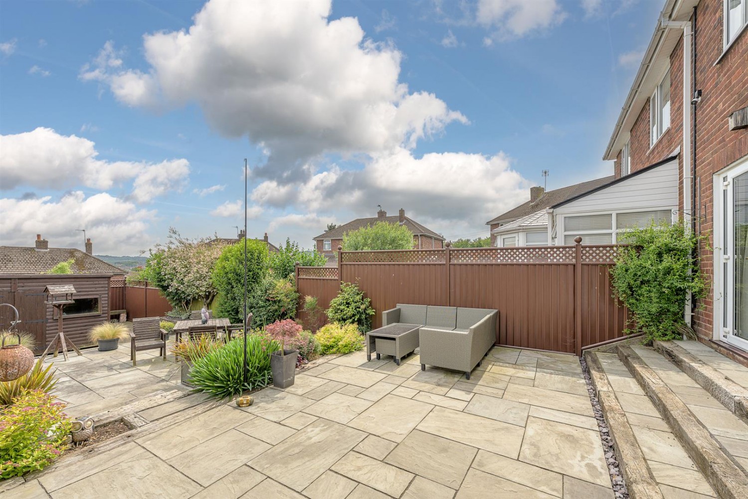 Compton Grove, Halesowen, B63 2EP