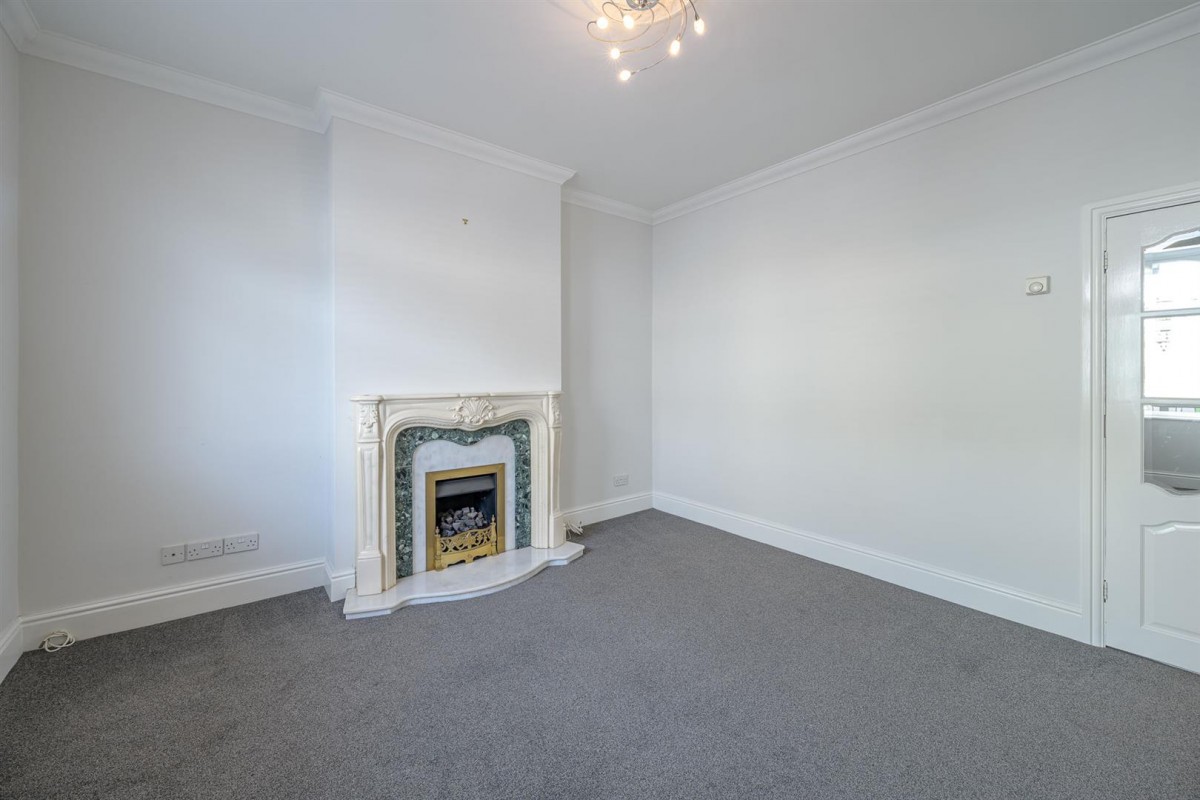 Stewkins, Stourbridge, DY8 4YW