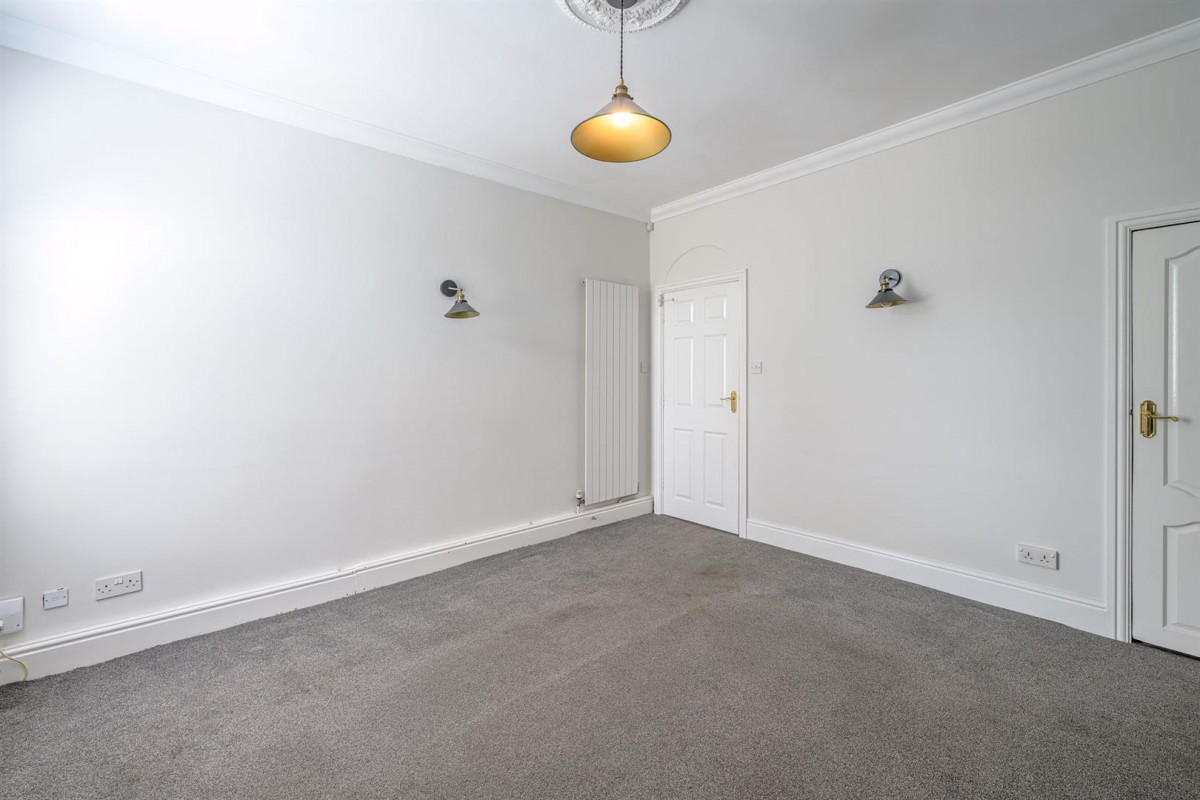 Stewkins, Stourbridge, DY8 4YW