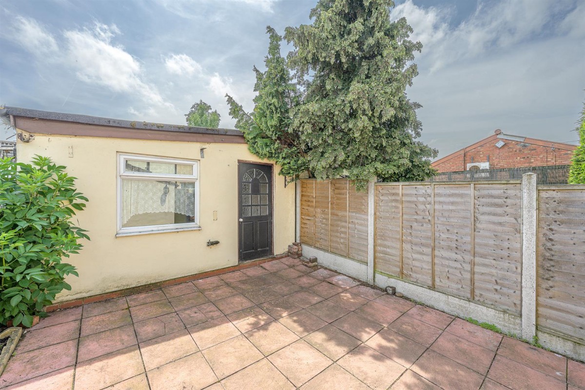Stewkins, Stourbridge, DY8 4YW