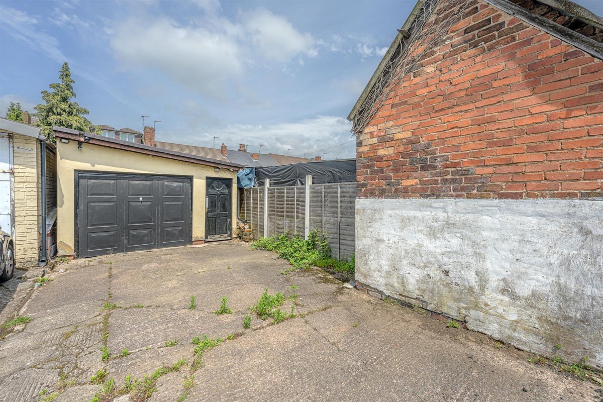Stewkins, Stourbridge, DY8 4YW
