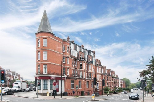 Fortune Green Road, London, NW6