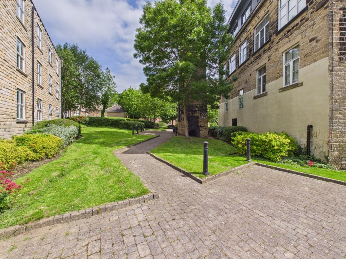Britannia Wharf, Towpath Court, Bingley