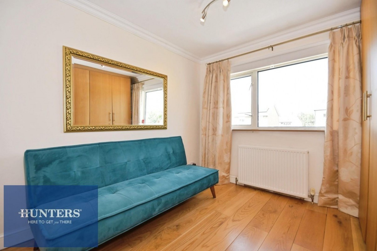 Longshaw Close, Staveley, Chesterfield, S43 3NE