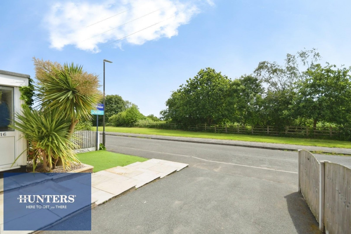 Longshaw Close, Staveley, Chesterfield, S43 3NE