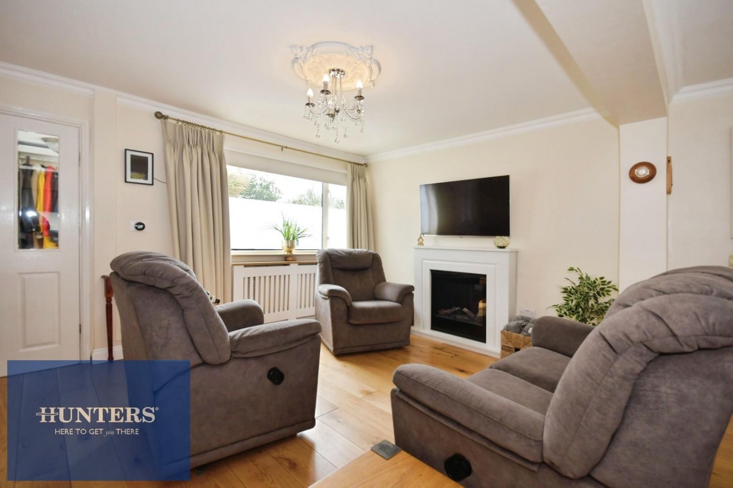 Longshaw Close, Staveley, Chesterfield, S43 3NE