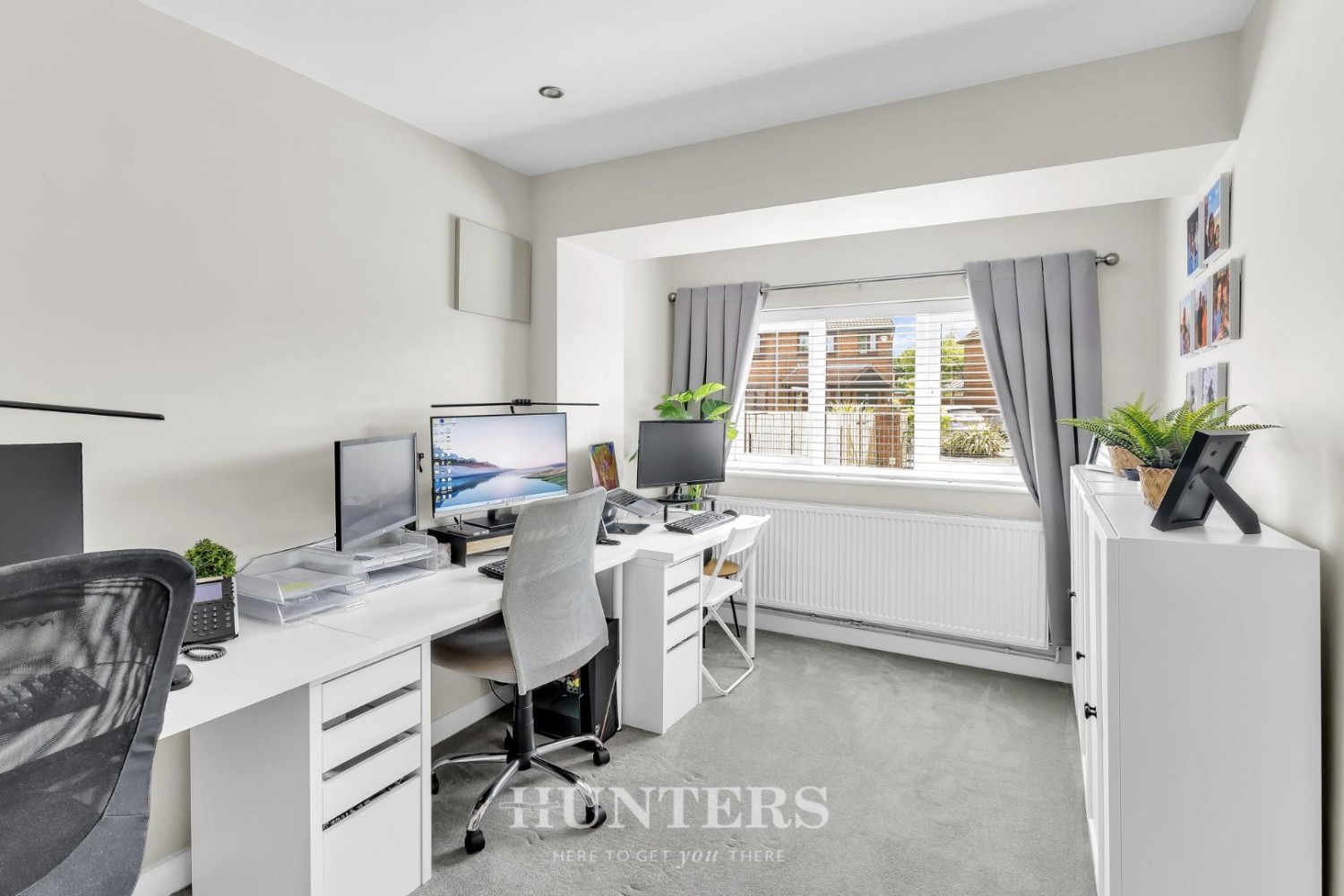 4 bedroom House for sale in Barratt Gardens, Middleton, Manchester, M24