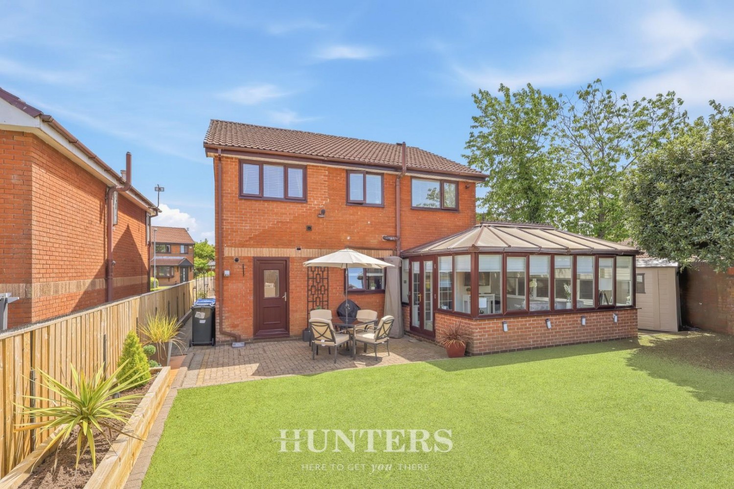 4 bedroom House for sale in Barratt Gardens, Middleton, Manchester, M24