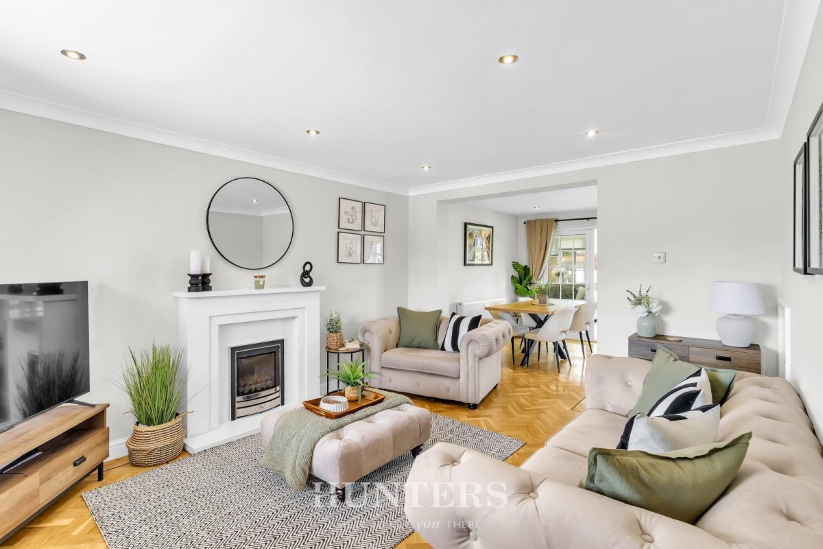 Barratt Gardens, Middleton, Manchester, M24