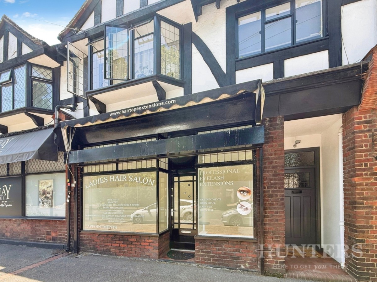 Westmead Corner, Carshalton, Surrey, SM5 2NZ